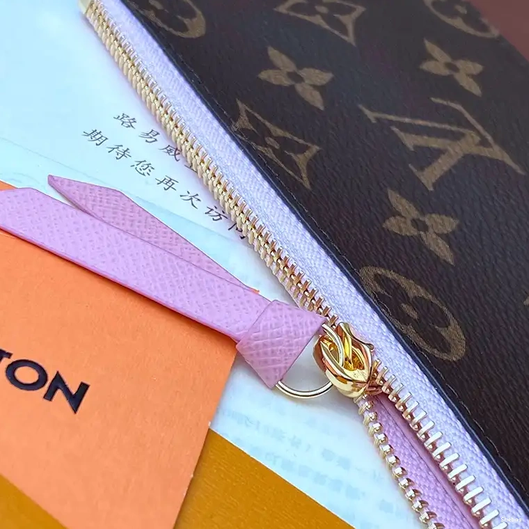 2311YA0046 Bags LV 0729